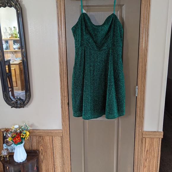 Two Shein size Large new without tags babydoll glitter dresses. - Picture 4 of 6